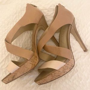 Like New Aldo Nude & Tan Heels - Sz 40 (US 9)